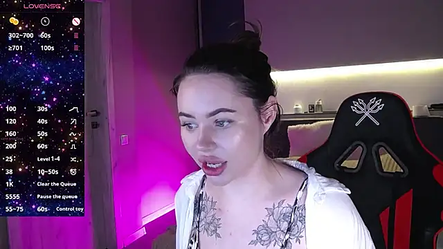 Snapshot of AlmaryKim chatting on December 16, 3:32 pm AlmaryKim online show from December 16, 3:32 pm