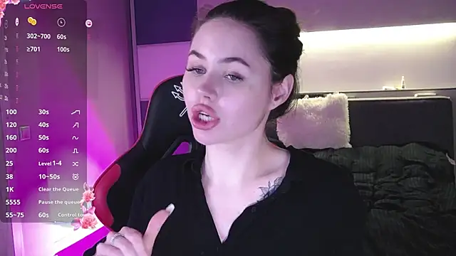 Snapshot of AlmaryKim chatting on January 12, 7:53 pm AlmaryKim online show from January 12, 7:53 pm