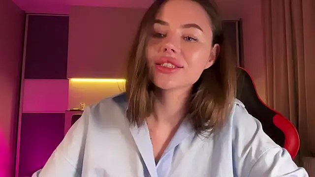 Snapshot of AlmaryKim chatting on January 18, 9:45 pm AlmaryKim online show from January 18, 9:45 pm