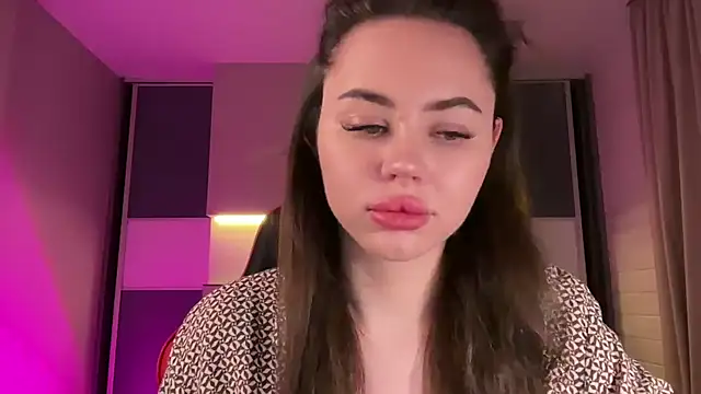 Snapshot of AlmaryKim chatting on February 10, 6:56 pm AlmaryKim online show from February 10, 6:56 pm