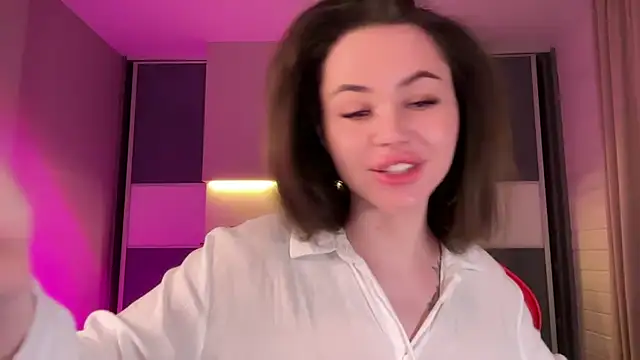 Snapshot of AlmaryKim chatting on February 13, 9:17 pm AlmaryKim online show from February 13, 9:17 pm