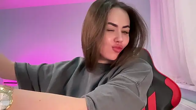 Snapshot of AlmaryKim chatting on February 18, 10:03 pm AlmaryKim online show from February 18, 10:03 pm