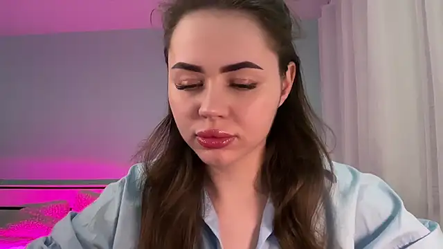 Snapshot of AlmaryKim chatting on February 20, 10:04 pm AlmaryKim online show from February 20, 10:04 pm