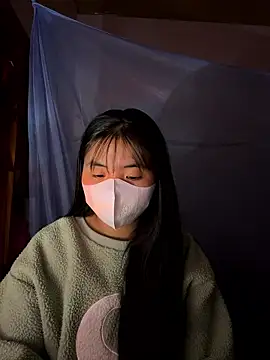 Snapshot of jun-xinh09 chatting on January 6, 2:54 pm jun-xinh09 online show from January 6, 2:54 pm