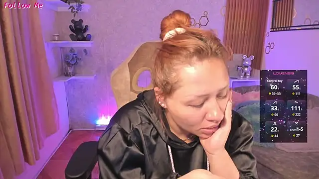 Snapshot of EvelynVega0 chatting on April 24, 4:48 am EvelynVega0 online show from April 24, 4:48 am