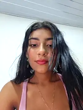 Snapshot of Sweed-virgin-pussy chatting on June 8, 1:50 am Sweed-virgin-pussy online show from June 8, 1:50 am