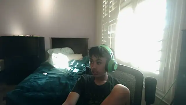 youngasianboy2007 online show from February 4, 11:20 pm