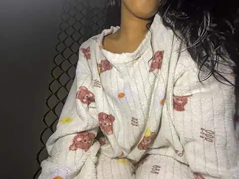 Snapshot of dubyzubygirl chatting on February 13, 8:05 pm dubyzubygirl online show from February 13, 8:05 pm