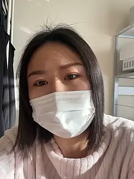 mia2 jp online show from March 3, 10:59 pm