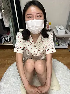 Snapshot of mia2_jp chatting on July 11, 12:02 am mia2 jp online show from July 11, 12:02 am