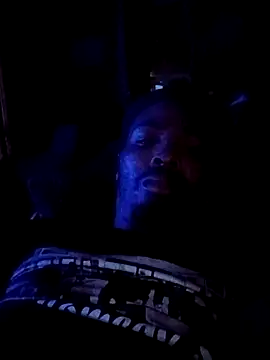 Snapshot of Kadsanova chatting on October 25, 4:20 am Kadsanova online show from October 25, 4:20 am