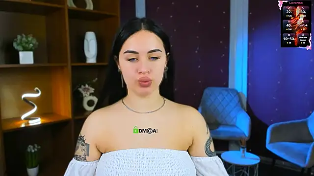 Snapshot of vivy_star1 chatting on May 24, 6:57 pm vivy star1 online show from May 24, 6:57 pm
