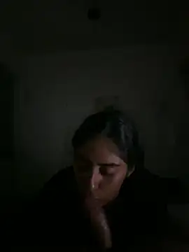 Snapshot of latingangsex chatting on June 2, 10:45 pm latingangsex online show from June 2, 10:45 pm