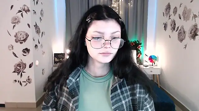 MileyRood online show from December 15, 11:20 pm