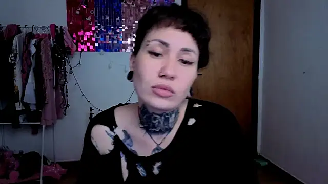 Senorita  Dakota online show from November 13, 12:48 pm