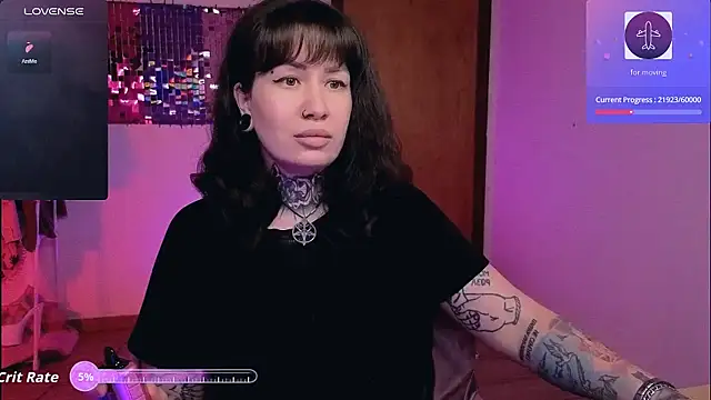 Snapshot of Senorita__Dakota chatting on May 17, 9:33 pm Senorita Dakota online show from May 17, 9:33 pm