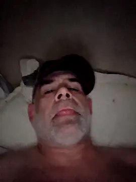 DeeBestEver online show from November 24, 7:57 pm