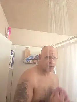 DeeBestEver online show from February 20, 5:13 pm