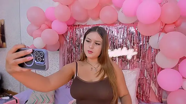 Snapshot of skysaenz chatting on May 23, 3:38 pm skysaenz online show from May 23, 3:38 pm