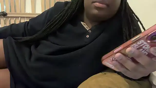 nanaisbackk online show from March 24, 11:59 am