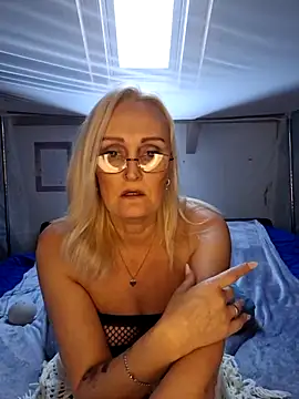 Jenny Blum online show from December 5, 1:42 pm