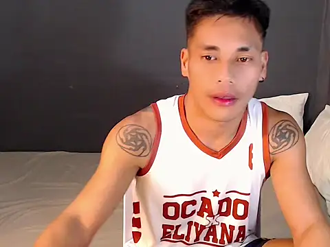 Cute Lucas online show from October 8, 4:37 pm