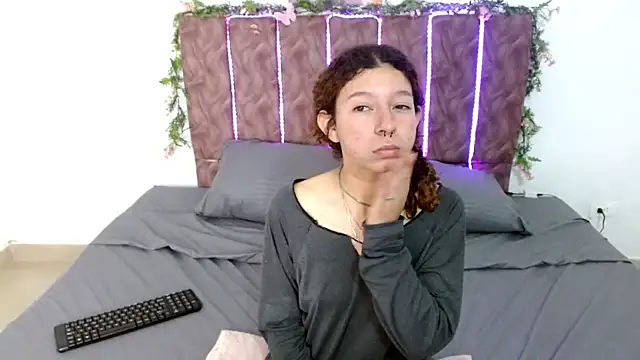 ElaRose723 online show from October 10, 2:05 pm