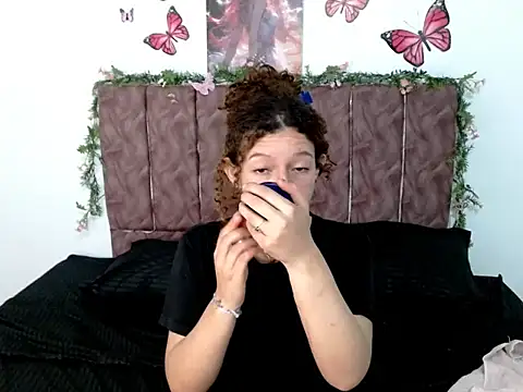 ElaRose723 online show from October 17, 3:58 pm
