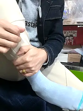 chougegg0214 online show from November 18, 1:55 am