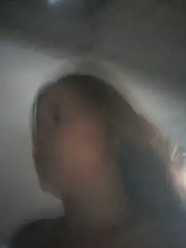 Snapshot of amarlys15 chatting on October 4, 12:14 pm amarlys15 online show from October 4, 12:14 pm