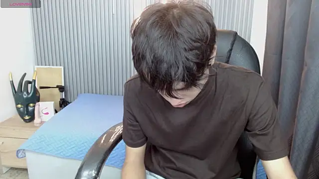 StiwenTwink online show from May 20, 1:28 pm