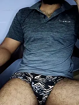 Snapshot of bhaveshPlayboy chatting on October 16, 11:44 am bhaveshPlayboy online show from October 16, 11:44 am