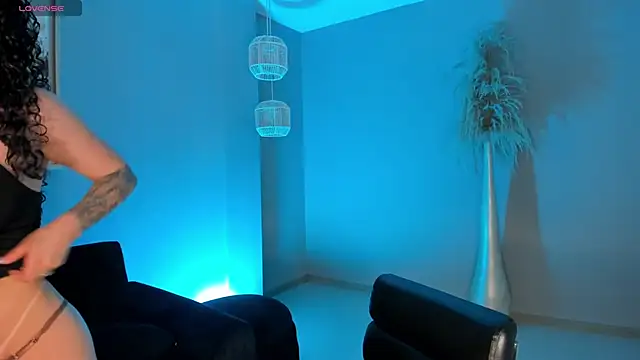 KylieJenkins online show from April 2, 11:19 am