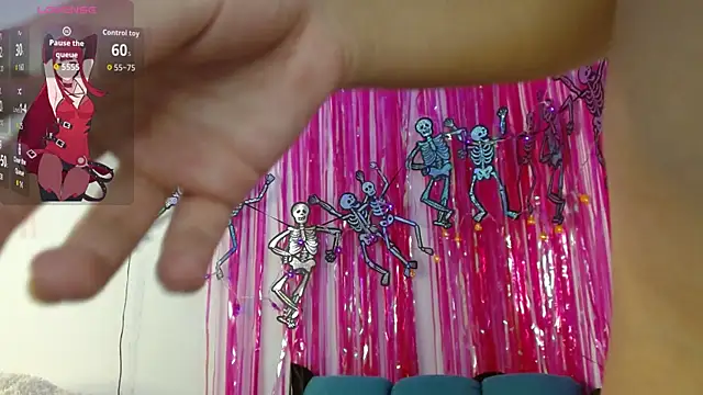 JuliethaFox online show from October 23, 9:13 pm