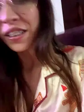 Snapshot of fanyabbey chatting on December 20, 5:47 am fanyabbey online show from December 20, 5:47 am