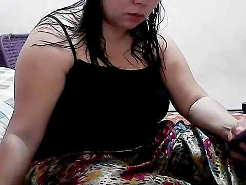 HornyPussie69 online show from February 12, 12:16 am