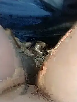 ShopeUN7 online show from April 14, 8:37 pm