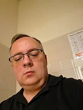 Iceman69696 online show from April 20, 2:42 pm