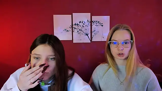 Snapshot of dakota_night_ chatting on October 15, 9:09 am dakota night online show from October 15, 9:09 am