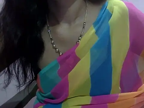 Laila Cute online show from May 1, 3:38 pm