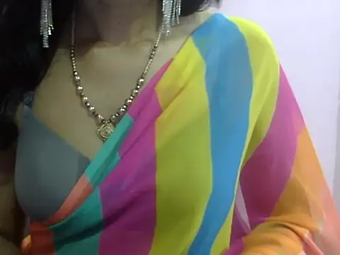 Snapshot of Laila_Cute chatting on July 24, 5:00 pm Laila Cute online show from July 24, 5:00 pm