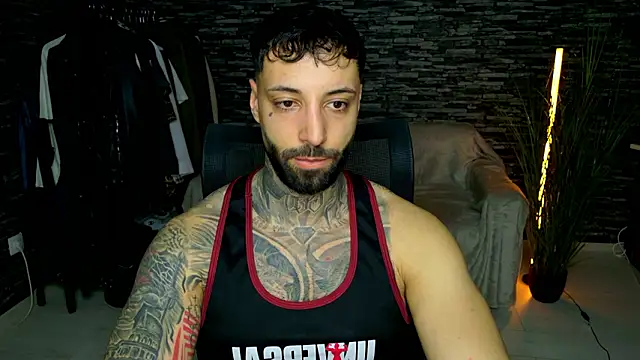 MasculineGuy99 online show from March 12, 7:20 pm