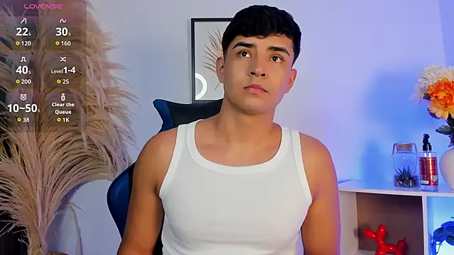 Snapshot of Thiago_Connor21 chatting on June 9, 10:21 pm Thiago Connor21 online show from June 9, 10:21 pm