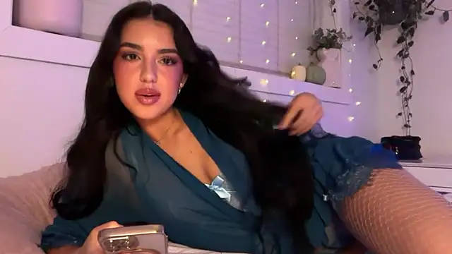 ariajacksonx online show from October 27, 12:47 am