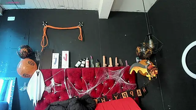 Cony l online show from October 30, 3:57 pm