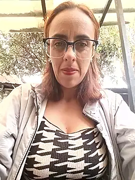 Snapshot of Jade_1-9 chatting on January 16, 8:46 pm Jade 1-9 online show from January 16, 8:46 pm