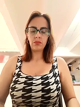 Snapshot of Jade_1-9 chatting on February 2, 5:22 pm Jade 1-9 online show from February 2, 5:22 pm