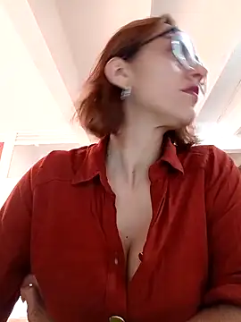 Snapshot of Jade_1-9 chatting on March 4, 2:01 pm Jade 1-9 online show from March 4, 2:01 pm