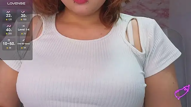 mia foster t online show from February 7, 1:26 pm