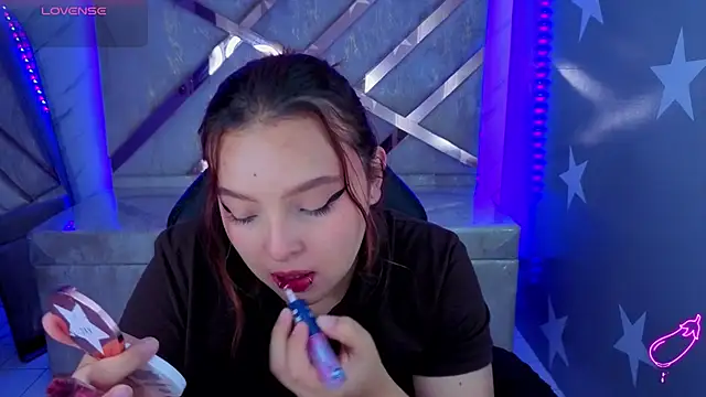 Snapshot of mia_foster_t chatting on July 30, 1:21 pm mia foster t online show from July 30, 1:21 pm